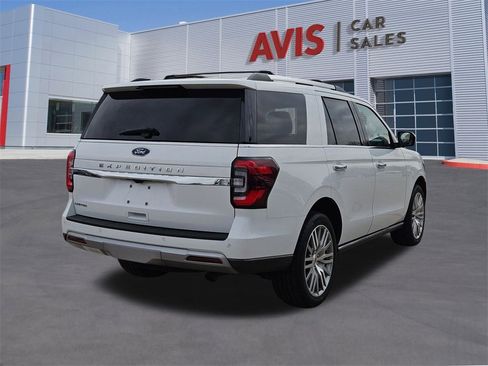 Used 2024 Ford Expedition Limited image 6