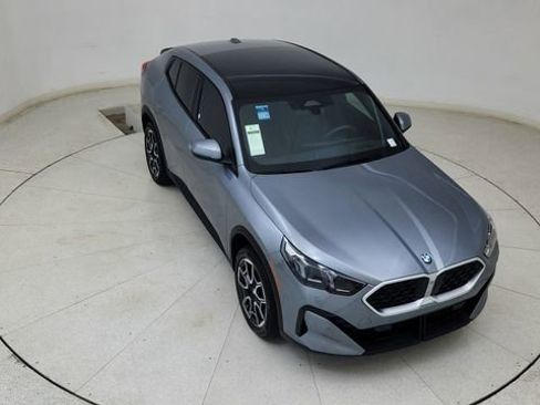 Used 2025 BMW X2 xDrive28i image 76