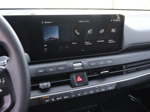 Used 2025 Kia K4 FWD image 15