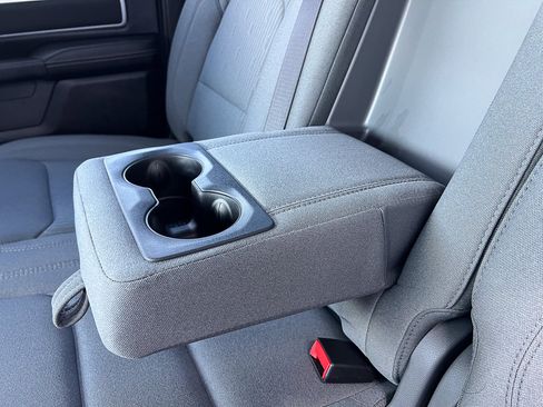 Used 2023 RAM 1500 Big Horn image 32