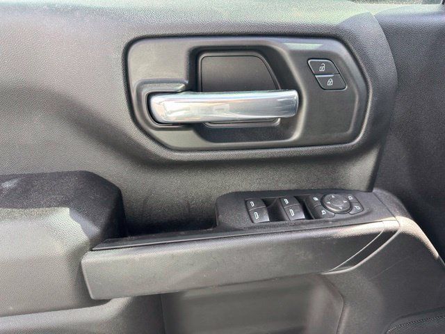 Certified 2025 Chevrolet Silverado 2500 Custom w/ Custom Value Package AWD/4WD image 17
