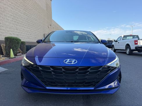 Certified 2023 Hyundai Elantra SEL FWD image 23