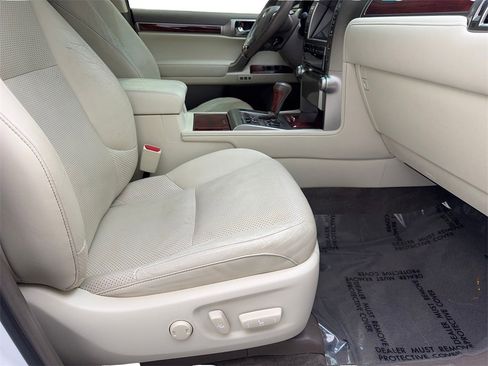 Used 2013 Lexus GX 460 Premium image 52