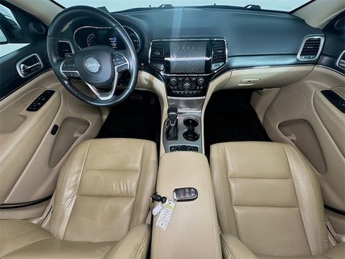 Used 2019 Jeep Grand Cherokee Limited w/ Trailer Tow Group IV image 10