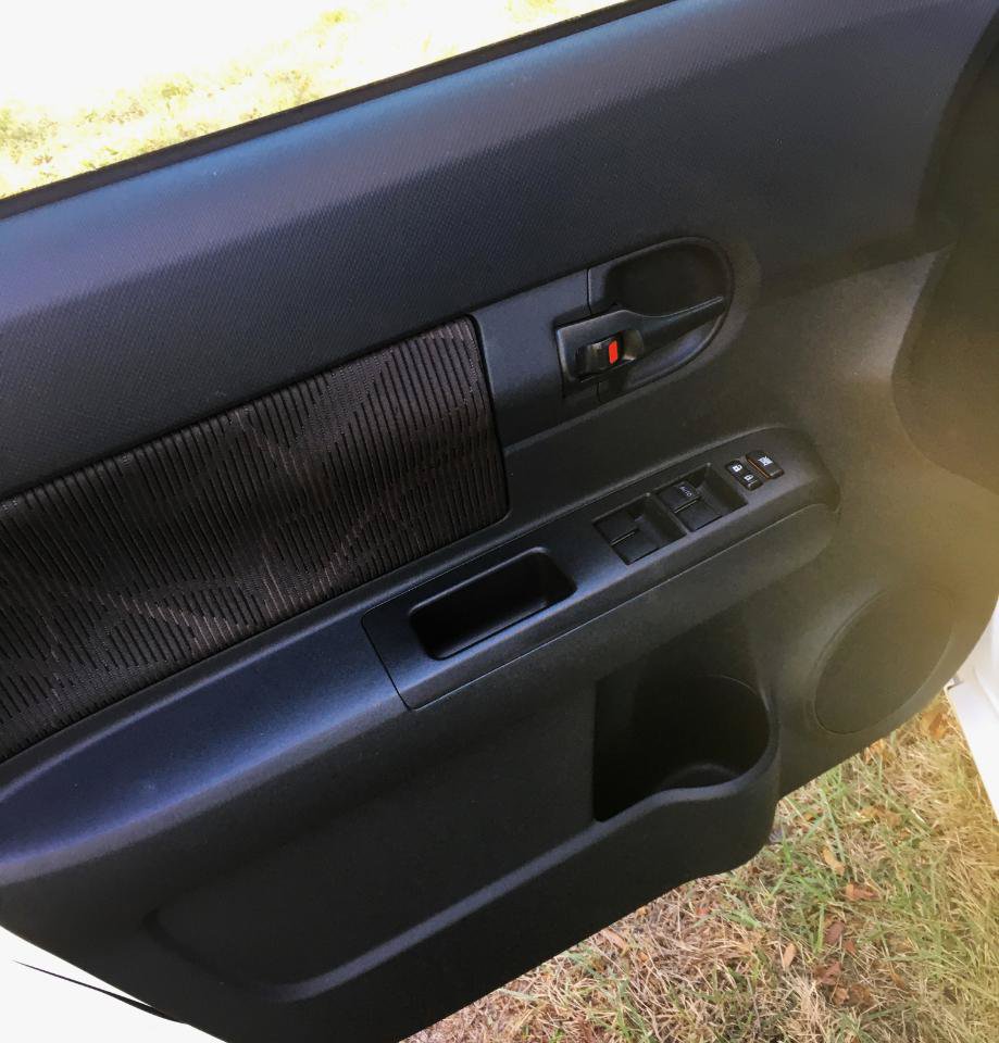 Used 2014 Scion xB FWD image 11