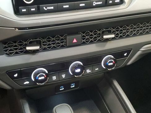 Certified 2025 Honda Accord SE image 30