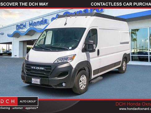 Used 2023 RAM ProMaster 2500 w/ Driver Convenience Group FWD image 1