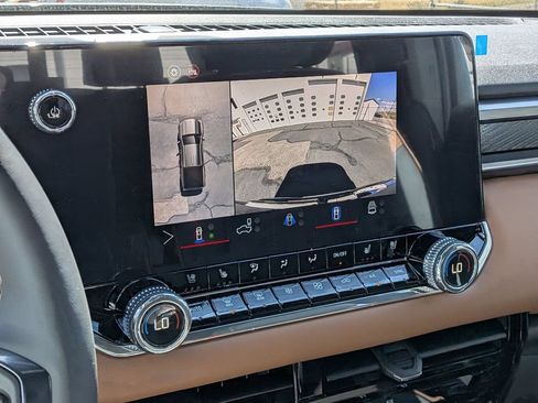 New 2026 GMC Canyon AT4 w/ Technology Plus Package AWD/4WD image 14