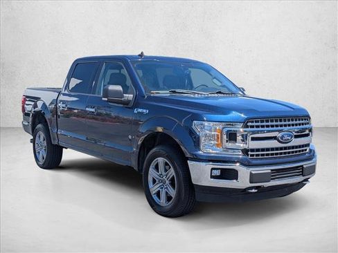 Used 2020 Ford F150 XLT w/ Equipment Group 302A Luxury AWD/4WD image 3