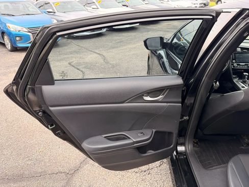 Used 2019 Honda Civic Sport image 15