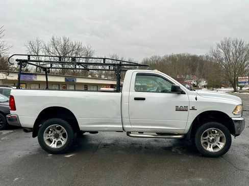 Used 2016 RAM 2500 Tradesman w/ Chrome Appearance Group image 10