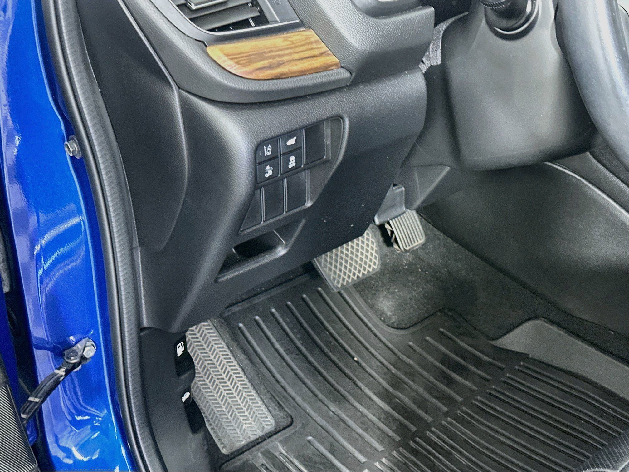 Used 2021 Honda CR-V Touring image 17