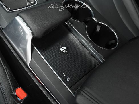 Used 2022 Acura MDX SH-AWD image 18