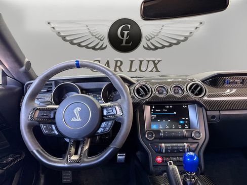 Used 2016 Ford Mustang Shelby GT350 w/ Track Package image 10