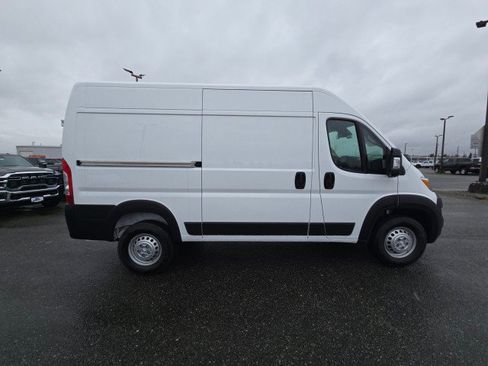 New 2026 RAM ProMaster 1500 w/ Safety Group FWD image 2