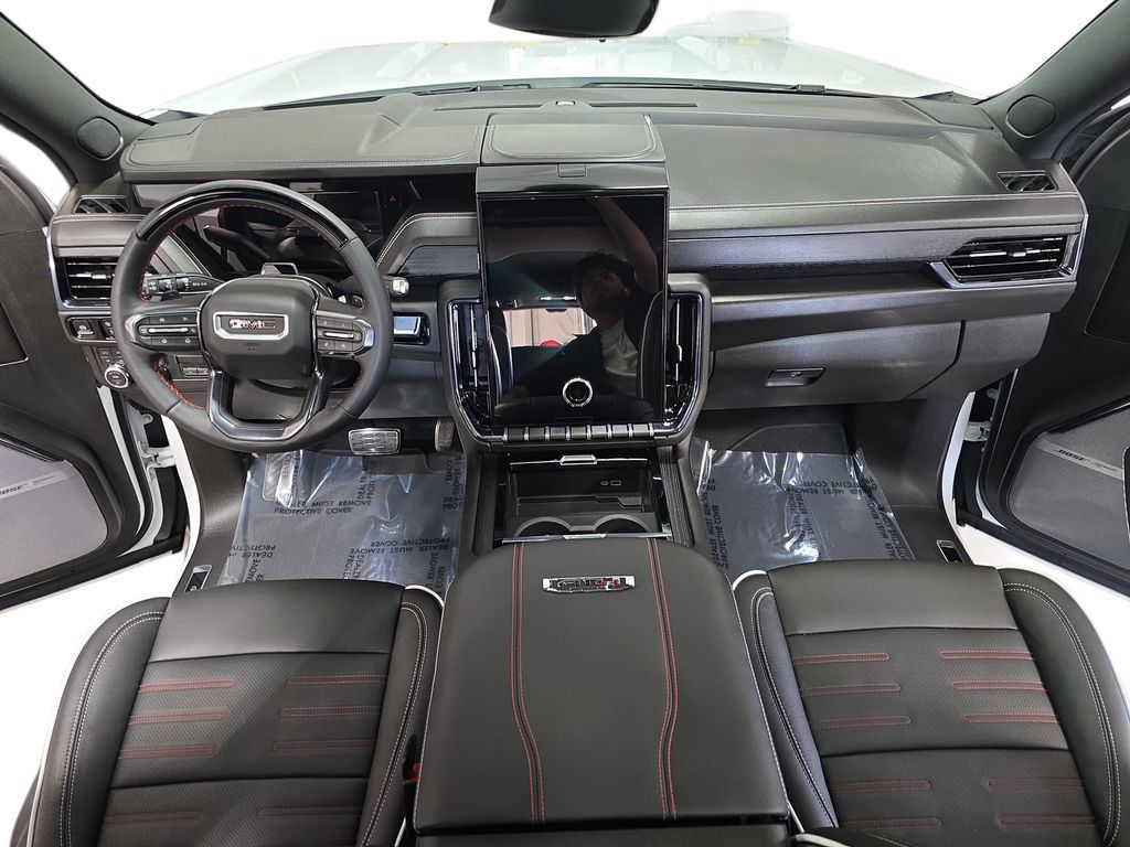 Certified 2026 GMC Yukon AT4 Ultimate AWD/4WD image 9