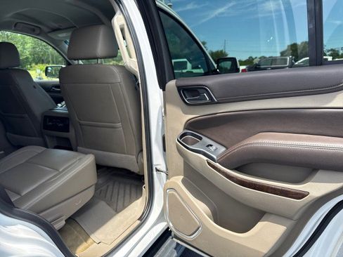Used 2018 Chevrolet Tahoe LT RWD image 16