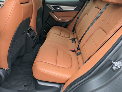 New 2026 Jaguar F-PACE R-Dynamic S image 25