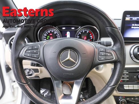 Used 2018 Mercedes-Benz CLA 250 image 10