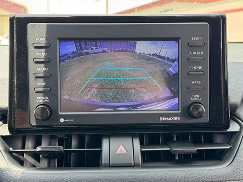 Certified 2022 Toyota RAV4 XLE w/ Convenience Package AWD/4WD image 22