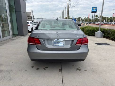 Used 2014 Mercedes-Benz E 350 4MATIC Sedan w/ Premium 1 Package image 17