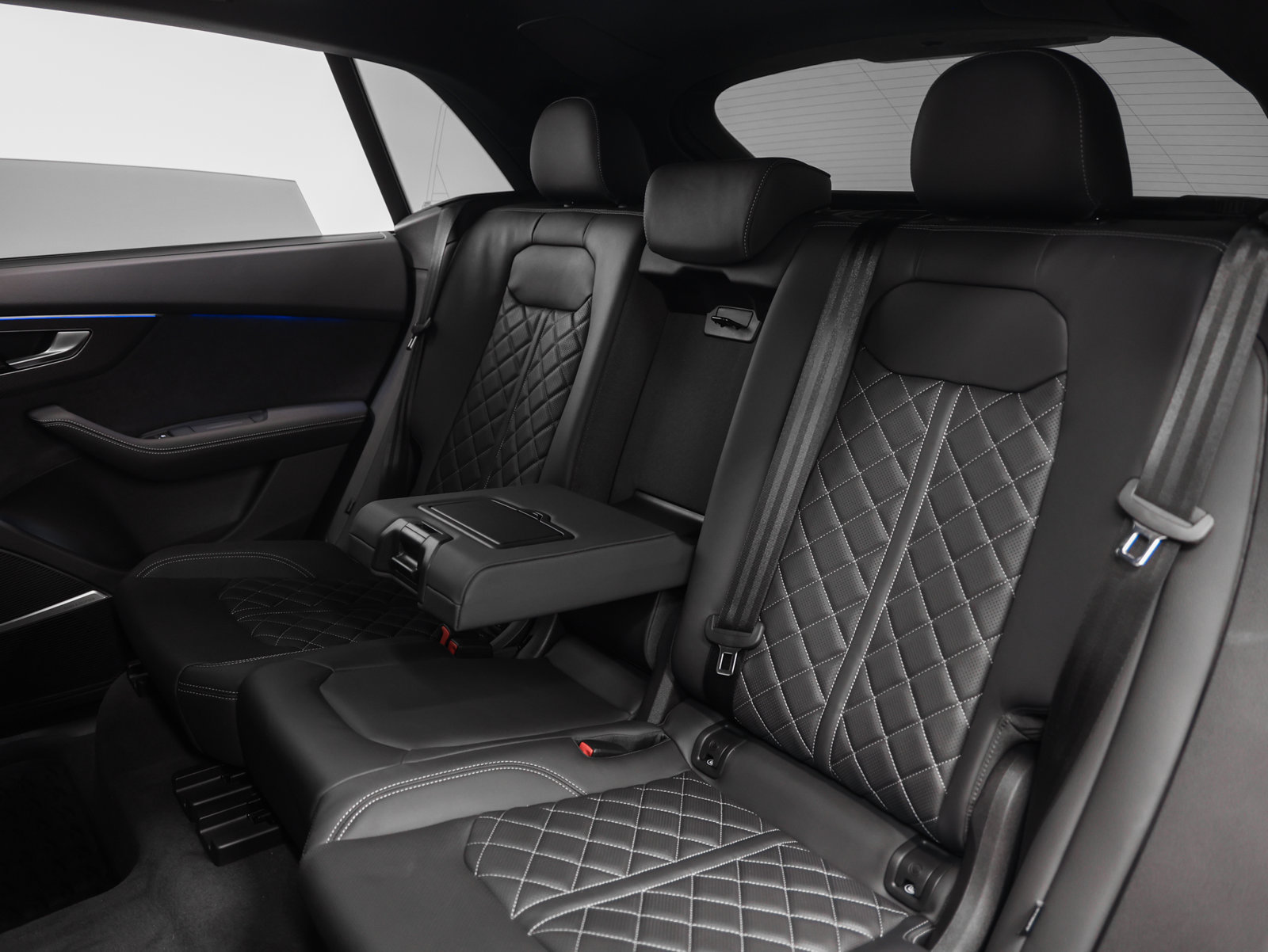 Used 2026 Audi SQ8 Premium Plus AWD/4WD image 53