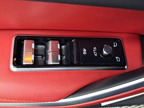Used 2026 Jaguar F-PACE R-Dynamic S AWD/4WD image 19