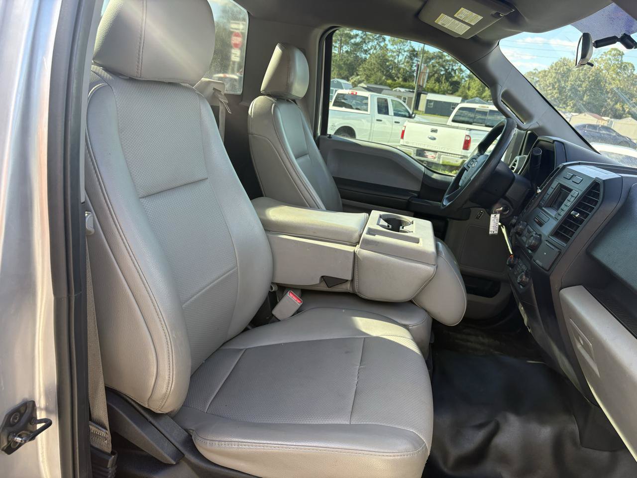 Used 2016 Ford F150 XL w/ Equipment Group 101A Mid AWD/4WD image 19