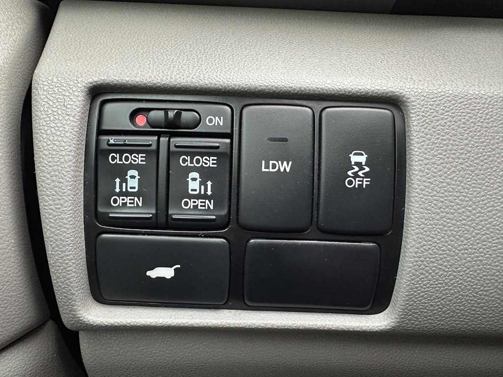 Used 2017 Honda Odyssey EX-L image 21