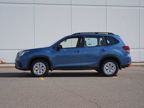 Used 2024 Subaru Forester AWD/4WD image 6