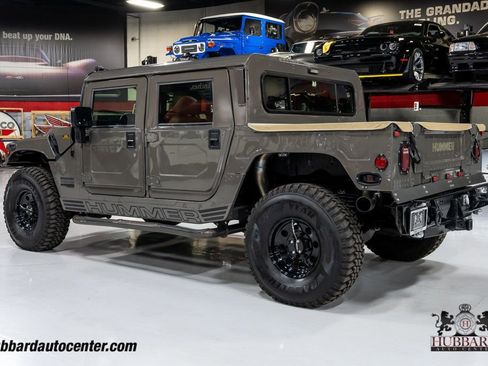 Used 1999 HUMMER H1 4-Door Hard Top image 6