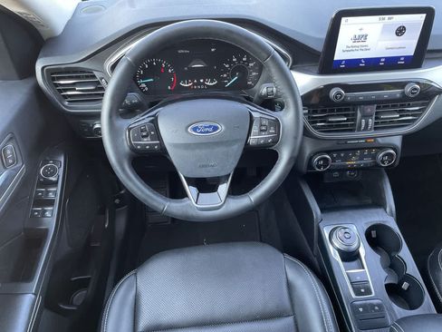 Used 2021 Ford Escape SEL FWD image 11
