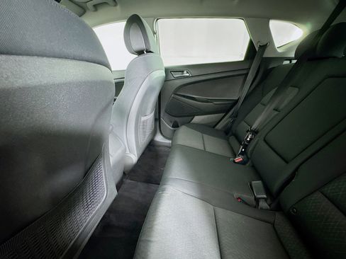 Used 2017 Hyundai Tucson SE image 39