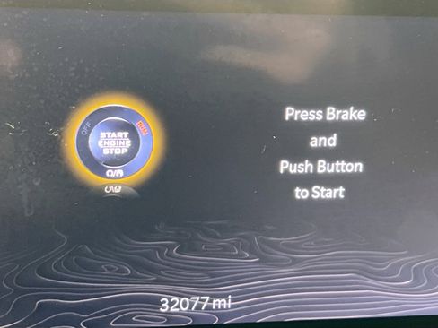 Used 2022 Jeep Wagoneer Series III w/ Flexible Seating Group image 12