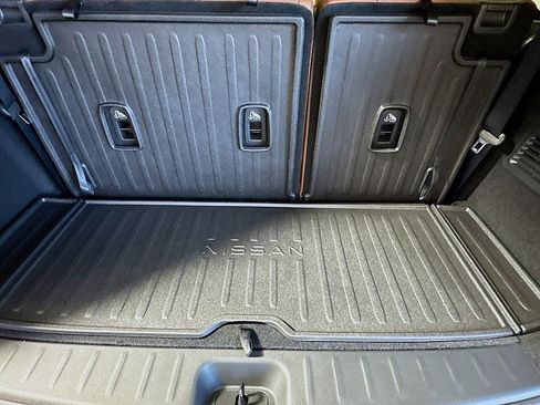 New 2025 Nissan Pathfinder Platinum w/ Cargo Package image 28