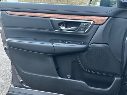 Used 2021 Honda CR-V Touring image 22