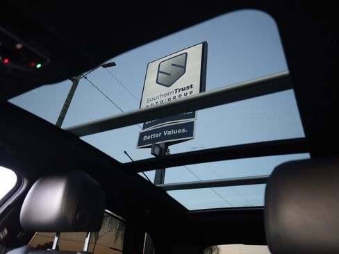 Used 2019 Audi SQ5 Prestige image 13