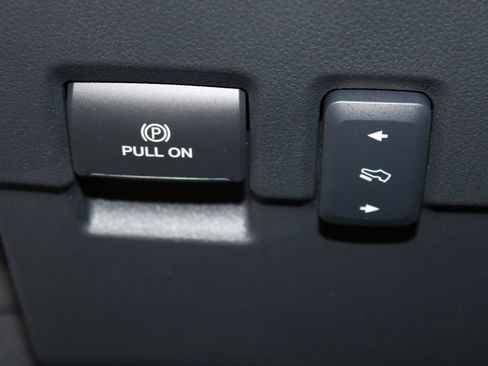 Used 2025 Ford F250 Platinum AWD/4WD image 41
