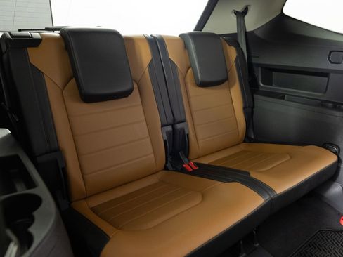 Used 2019 Volkswagen Atlas SEL Premium AWD/4WD image 22