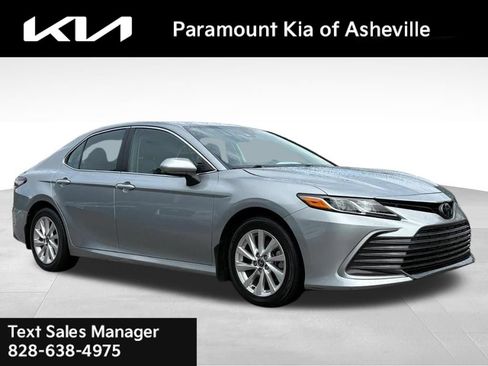 Used 2023 Toyota Camry LE AWD/4WD image 1