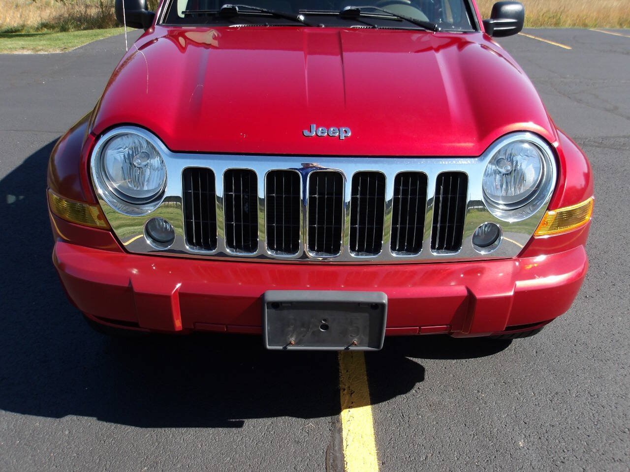Used 2005 Jeep Liberty Limited AWD/4WD image 30
