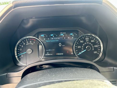 Used 2019 Ford F150 Lariat w/ Equipment Group 502A Luxury image 16