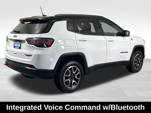 Used 2024 Jeep Compass Trailhawk w/ Trailhawk Elite Group AWD/4WD image 12