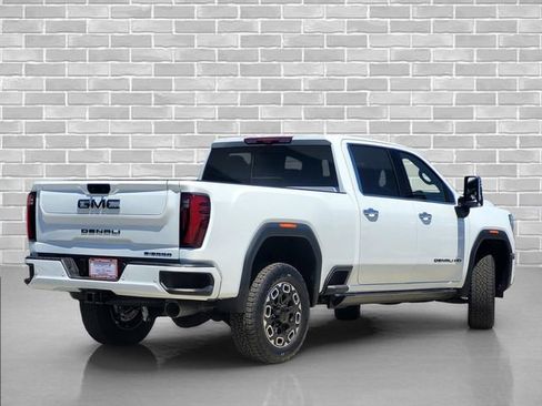New 2026 GMC Sierra 2500 Denali Ultimate w/ Max Trailering Package AWD/4WD image 5