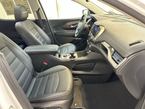 Used 2023 GMC Terrain Denali AWD/4WD image 15
