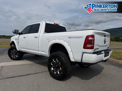 Used 2022 RAM 2500 Laramie AWD/4WD image 3