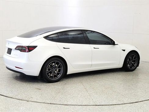Used 2021 Tesla Model 3 Long Range image 7