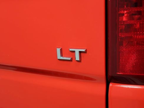 Used 2020 Chevrolet Silverado 1500 LT image 13