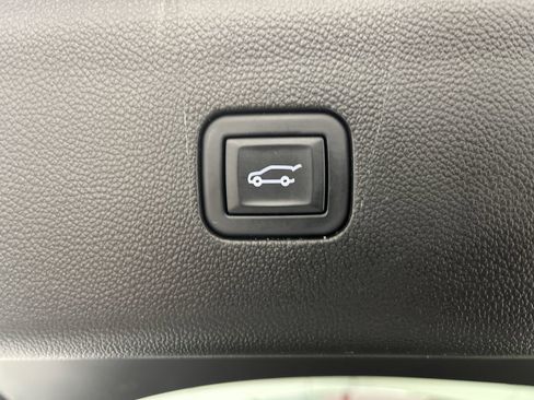 Certified 2023 Buick Enclave Essence w/ Experience Buick Package image 35