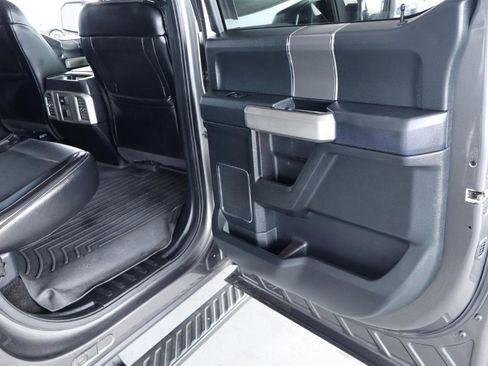 Used 2015 Ford F150 Lariat image 33